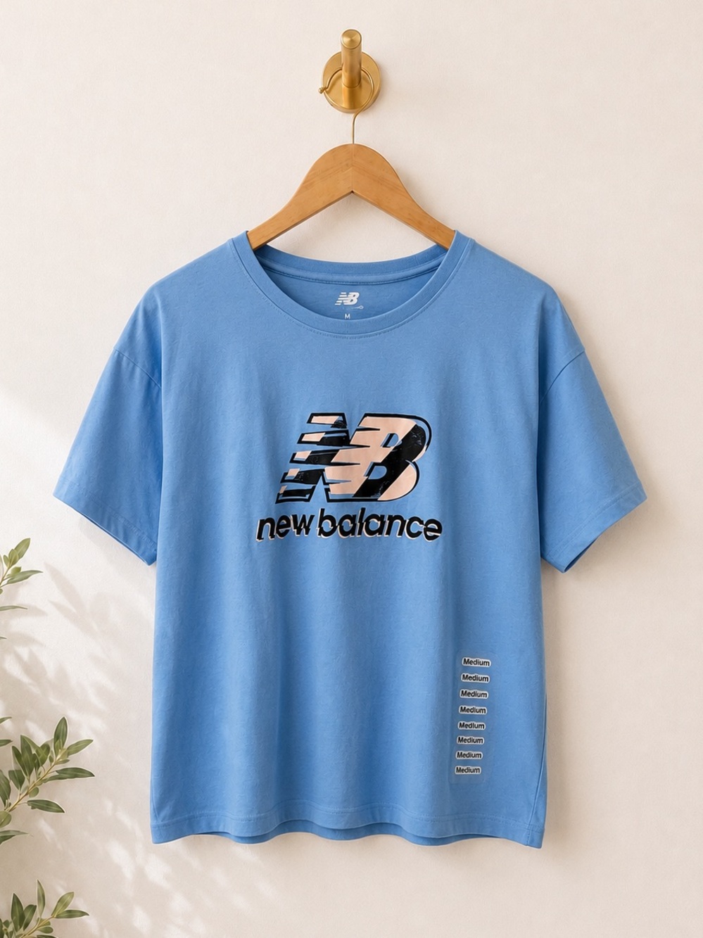 🌼 3/$15 New Balance Heritage Logo Cropped Tee Sky Blue NWOT M